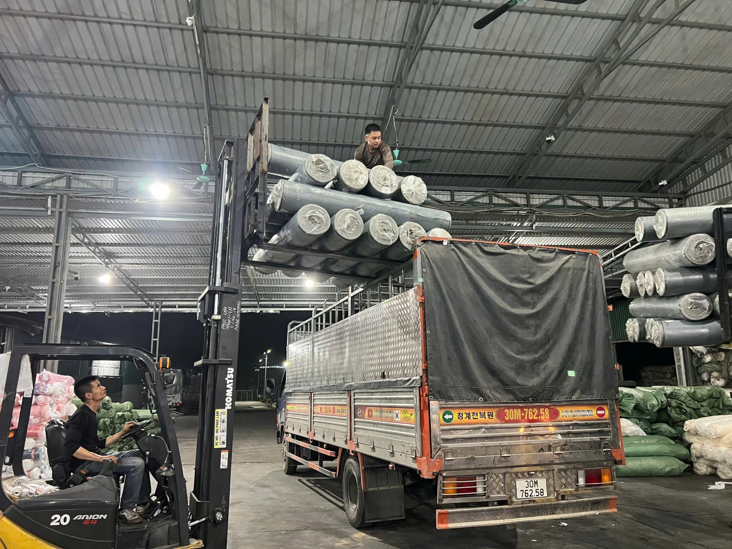 Những dấu hiệu cho thấy xưởng may đã đến lúc cần đổi đơn vị vận chuyển